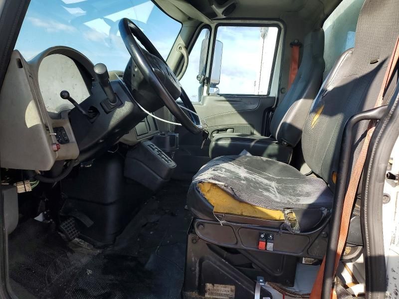 2010 International 4000 4300