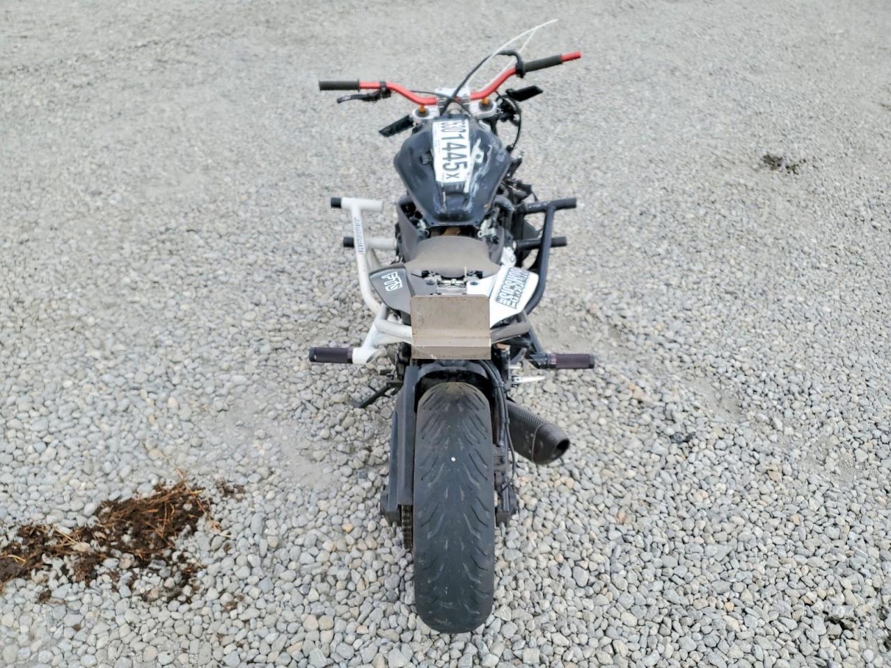 2023 Yamaha YZFR7