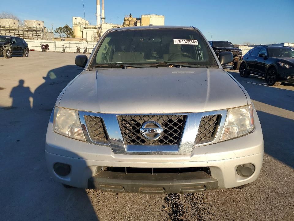 2013 Nissan Frontier s