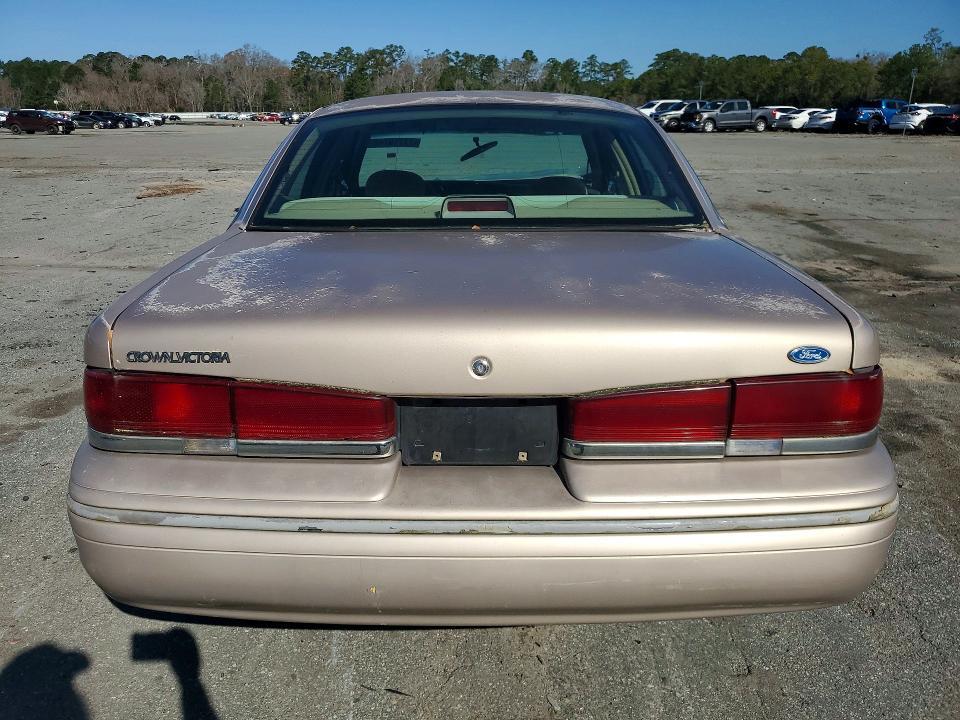 1997 Ford Crown Victoria