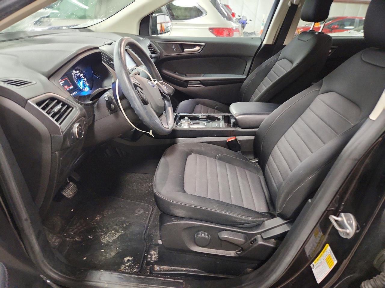 2019 Ford Edge se