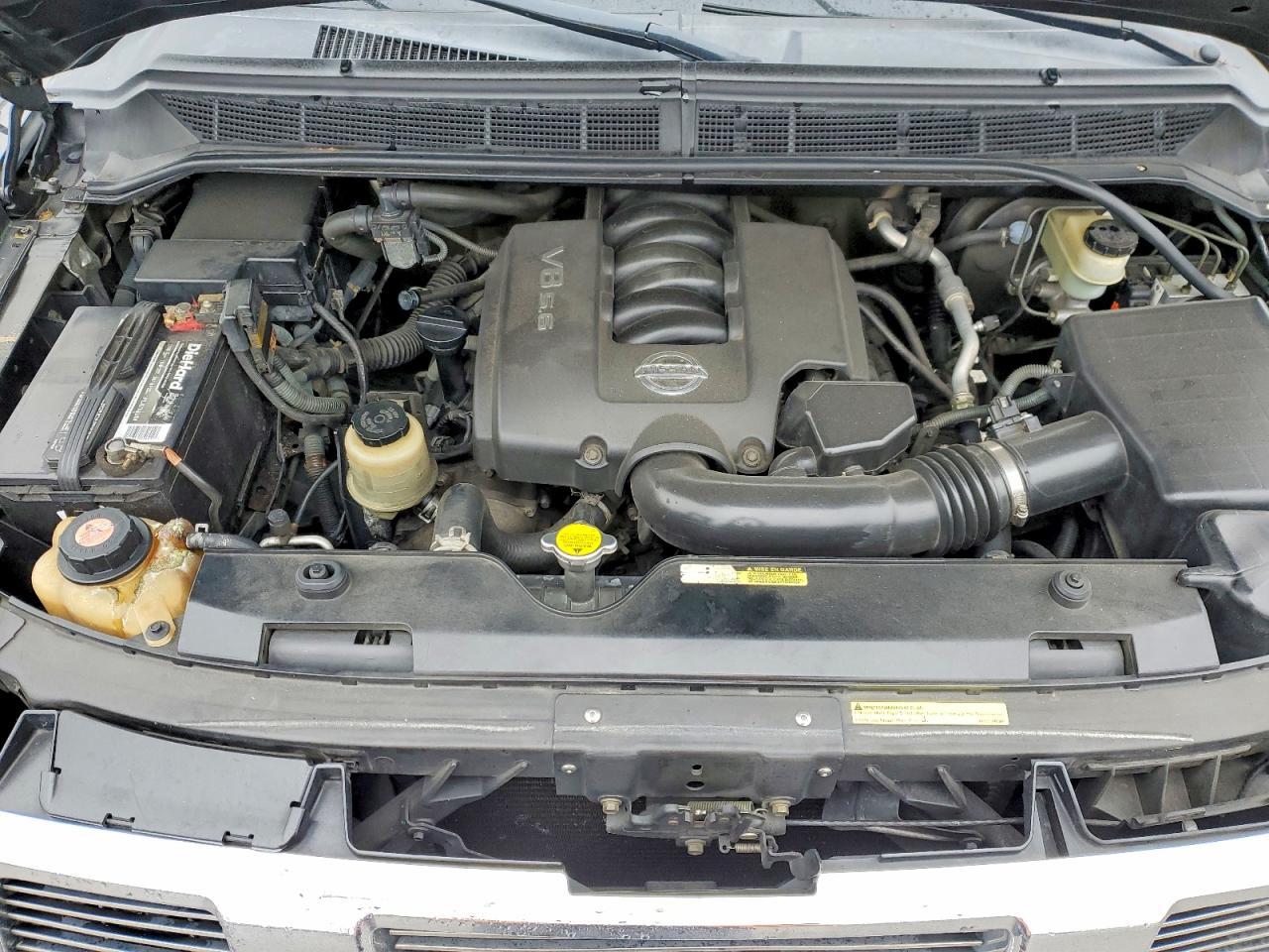 2004 Nissan Titan XE