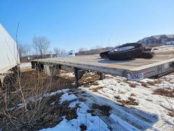 Salvage trucks for sale at Mcfarland, WI auction: 2018 Manac Inc Trailer