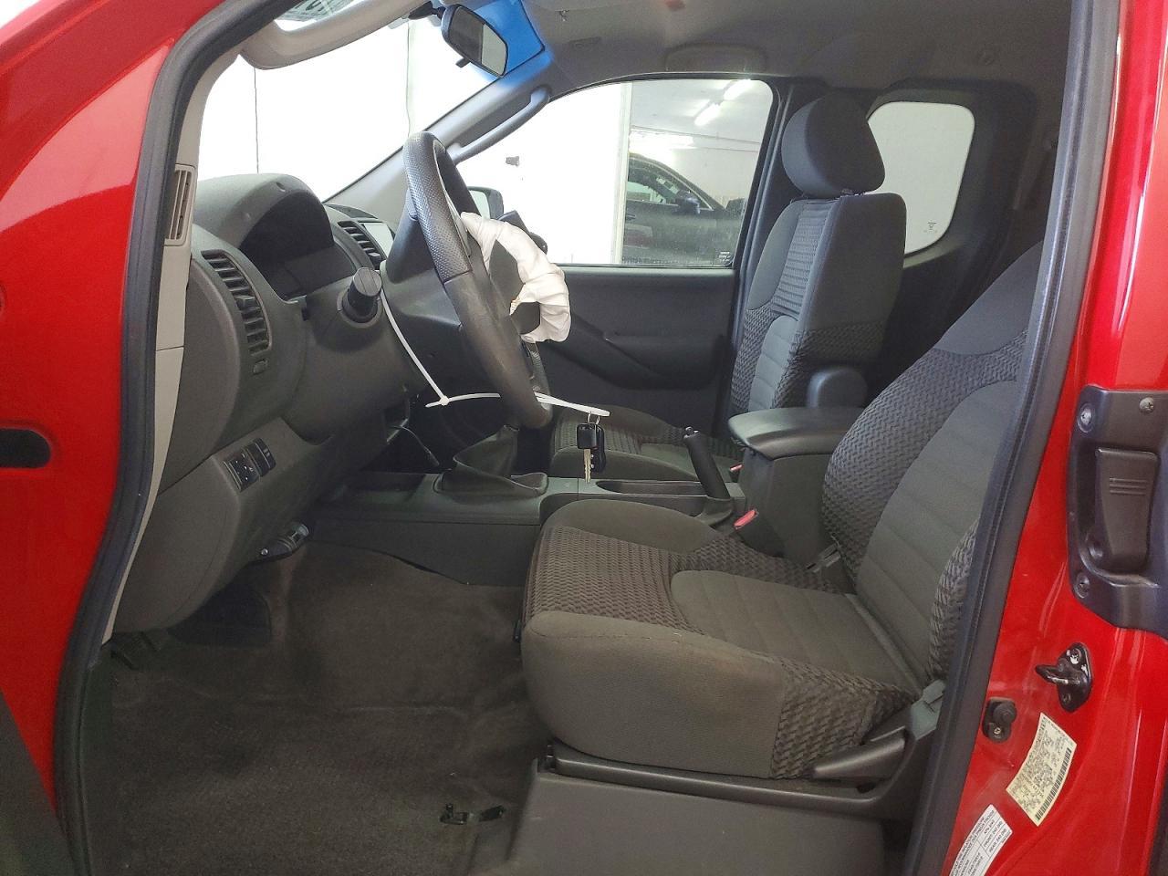 2005 Nissan Frontier SE