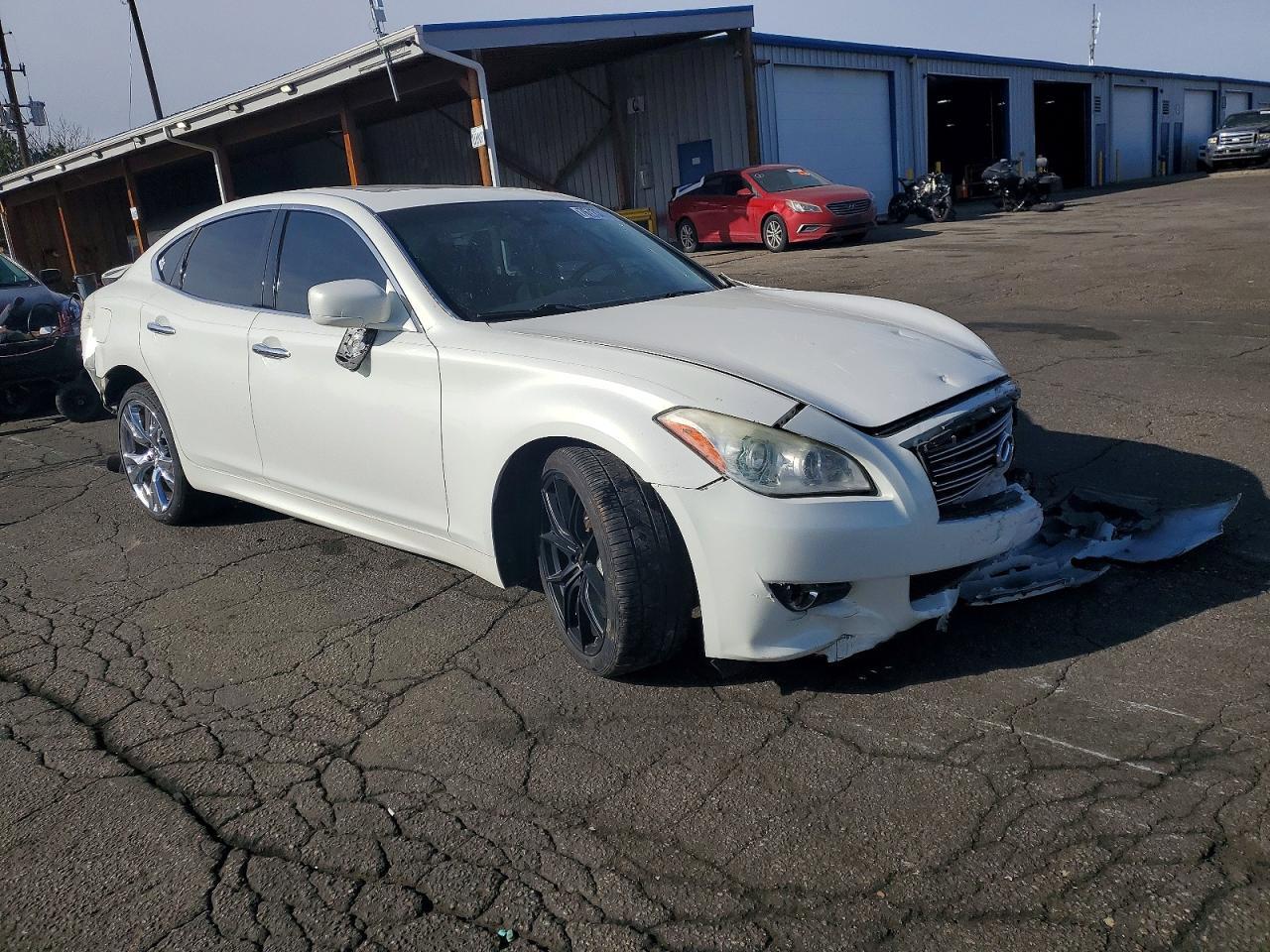 2013 Infiniti M37 Base