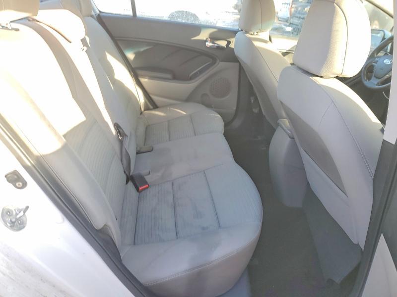 2015 KIA Forte lx