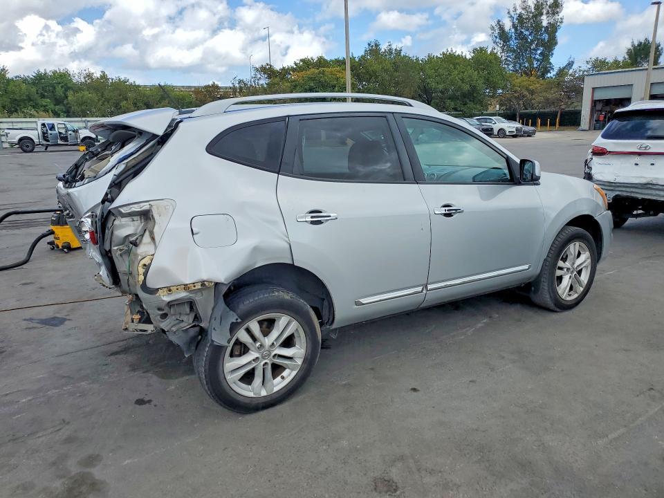 2012 Nissan Rogue s