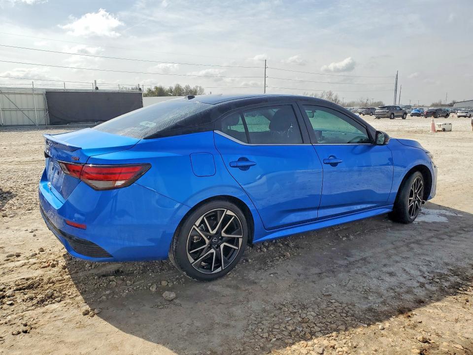 2025 Nissan Sentra sr