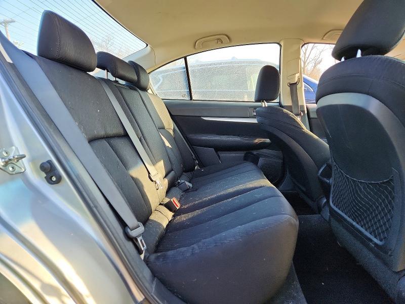 2010 Subaru Legacy 2.5i