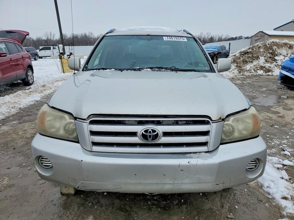 2004 Toyota Highlander