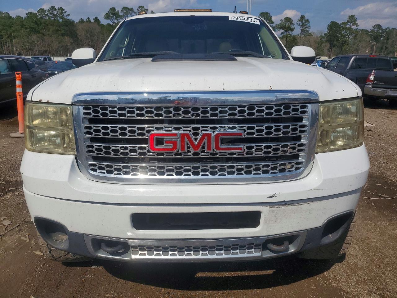 2011 GMC Sierra K2500 Denali