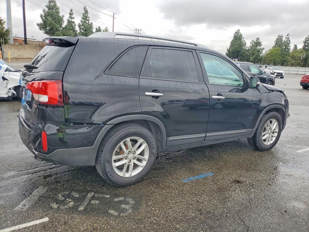 2014 KIA Sorento lx