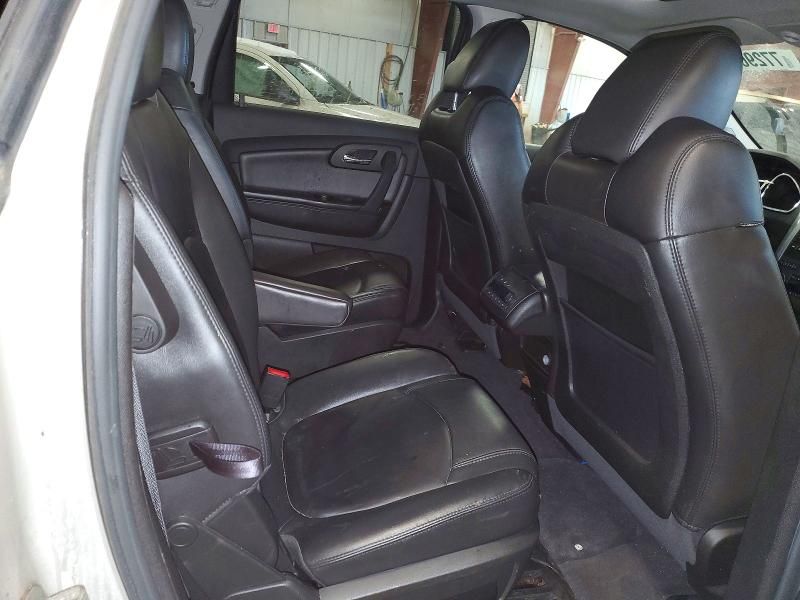 2011 Chevrolet Traverse lt