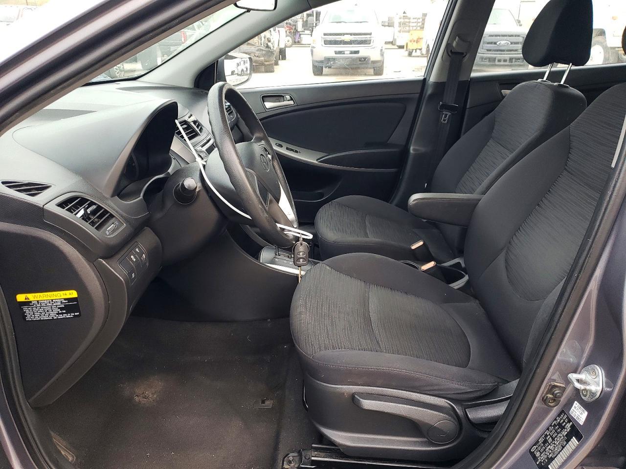 2016 Hyundai Accent se
