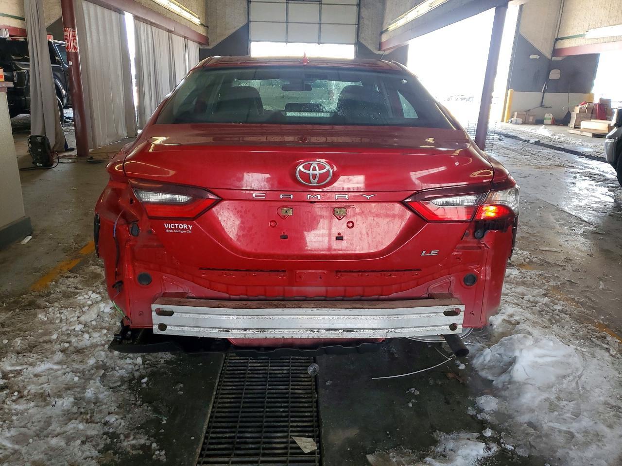 2023 Toyota Camry le