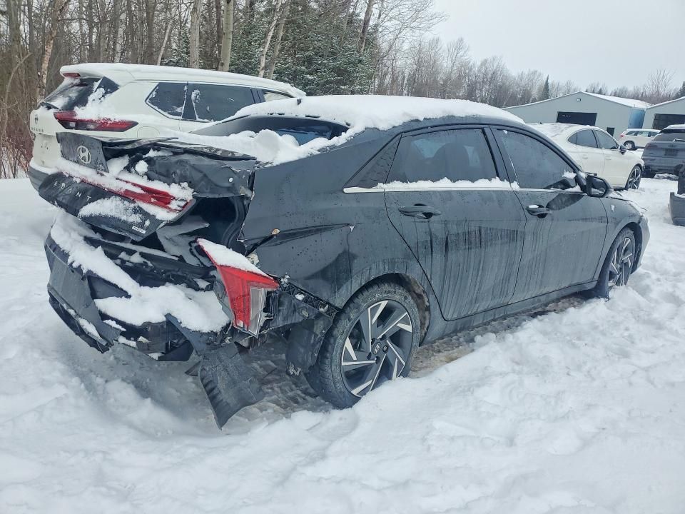 2024 Hyundai Elantra Limited