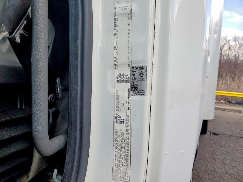 2015 Freightliner Cascadia Semi Truck