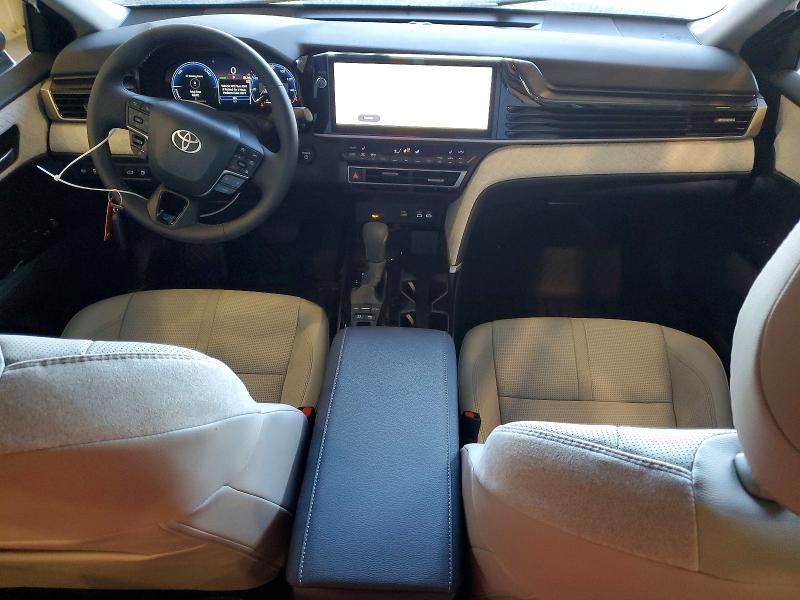 2025 Toyota Camry xle