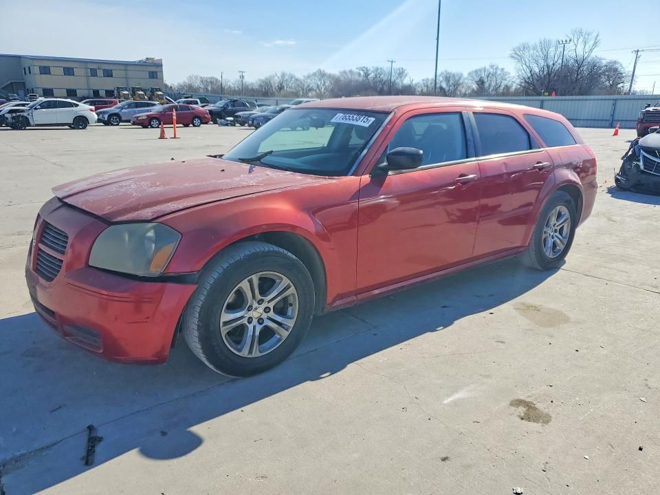 2005 Dodge Magnum sxt