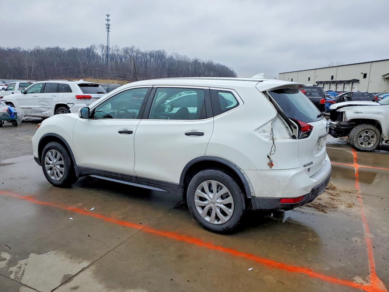 2018 Nissan Rogue s
