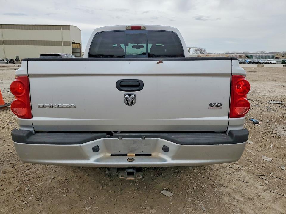 2005 Dodge Dakota Quad Laramie