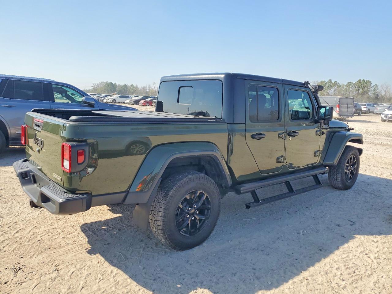 2023 Jeep Gladiator Sport