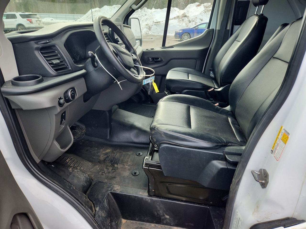 2022 Ford Transit T-250