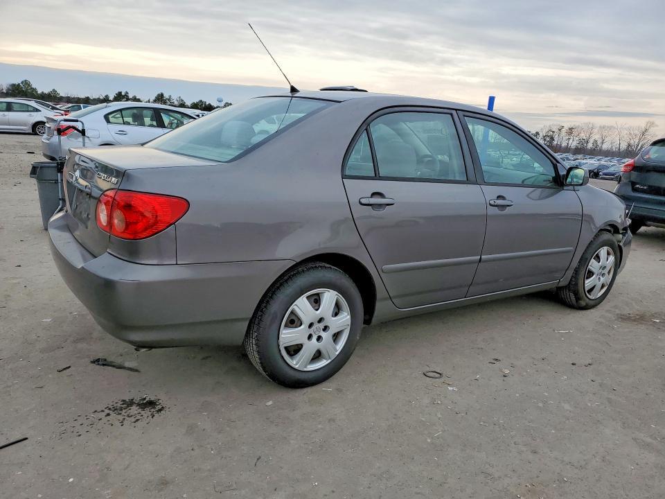 2005 Toyota Corolla le