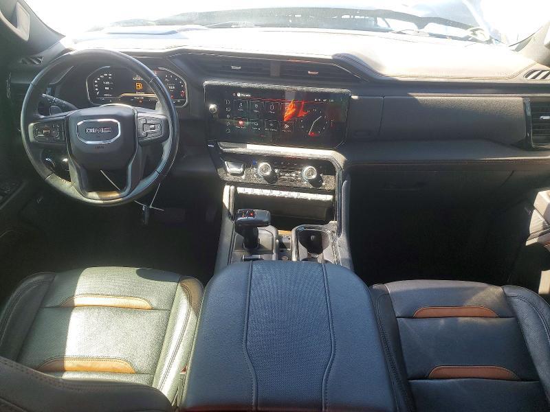 2023 GMC Sierra K1500 AT4