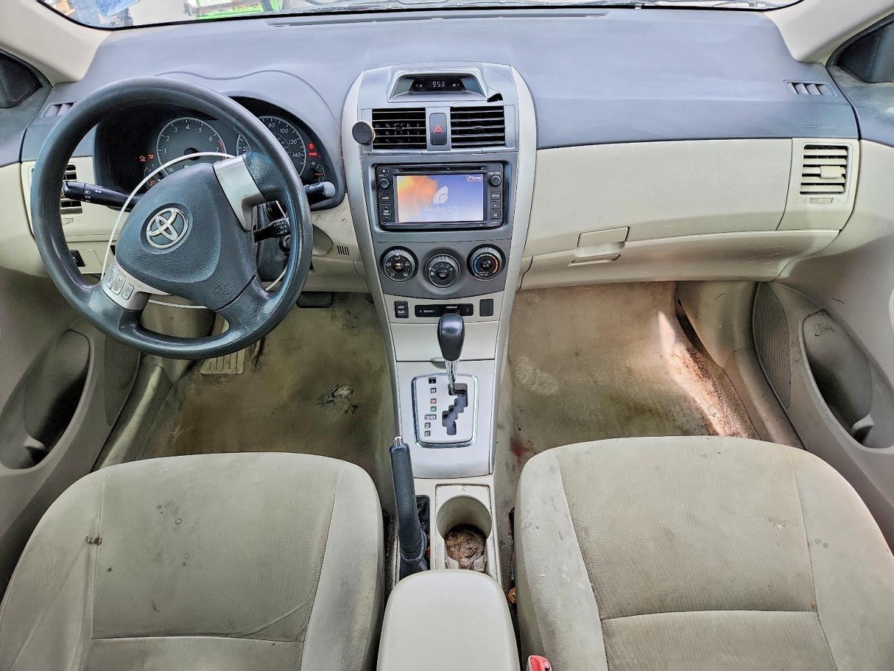 2013 Toyota Corolla le