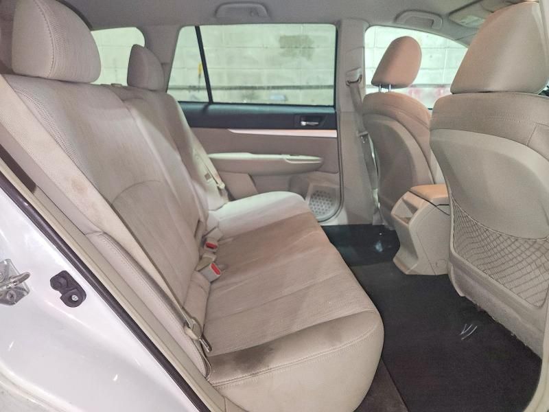 2013 Subaru Outback 2.5i Premium