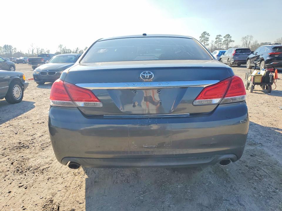 2012 Toyota Avalon Base