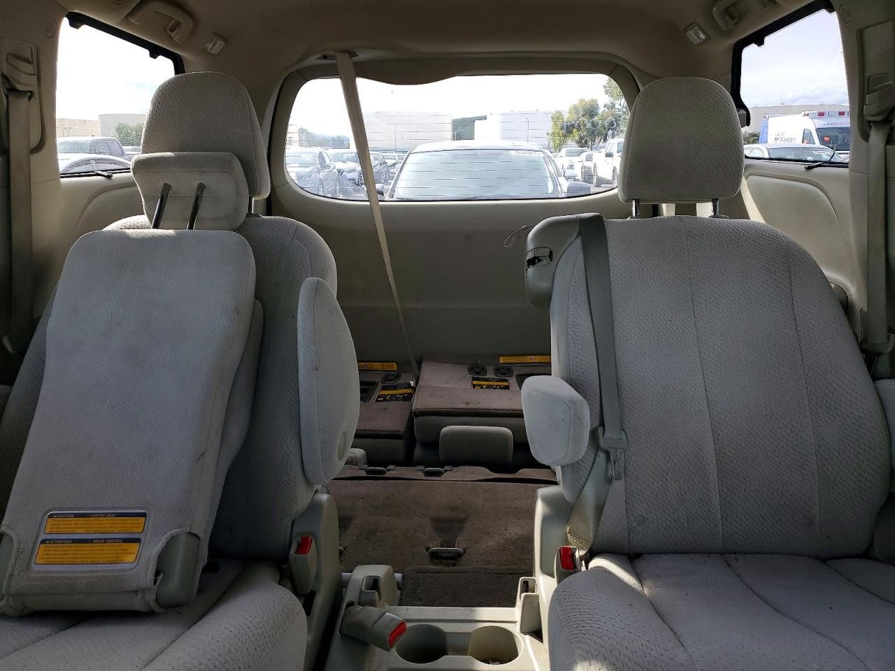 2011 Toyota Sienna le