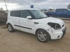 2010 KIA Soul +