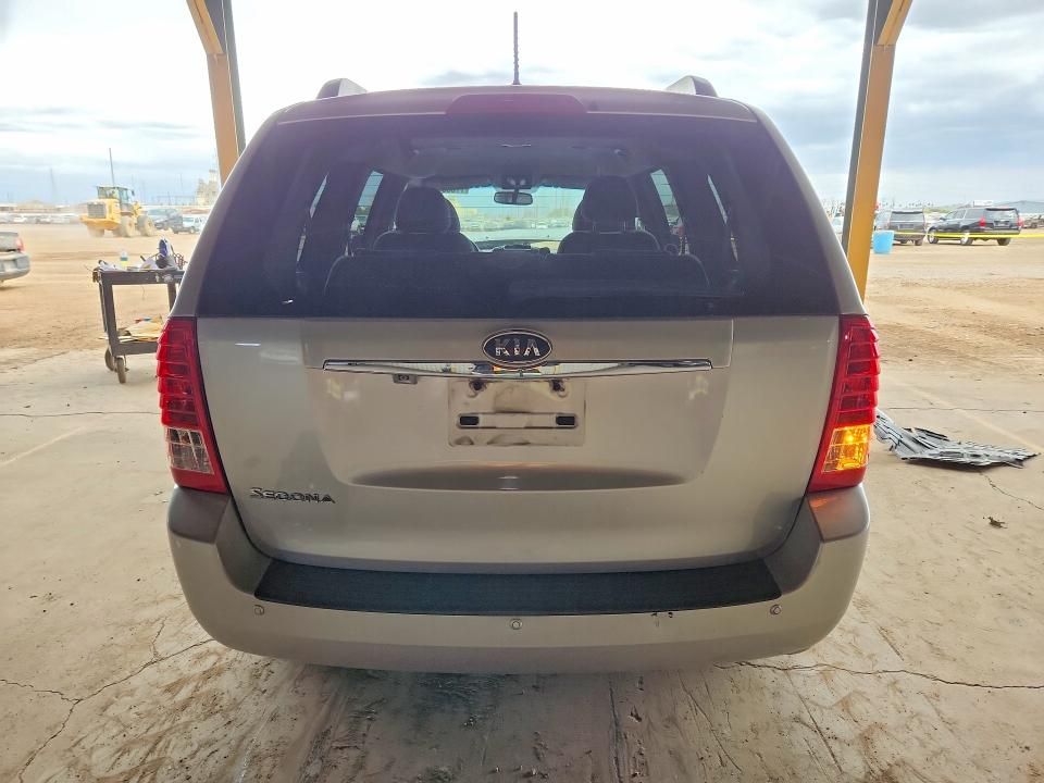 2012 KIA Sedona lx