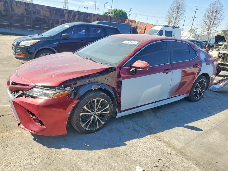 2018 Toyota Camry se