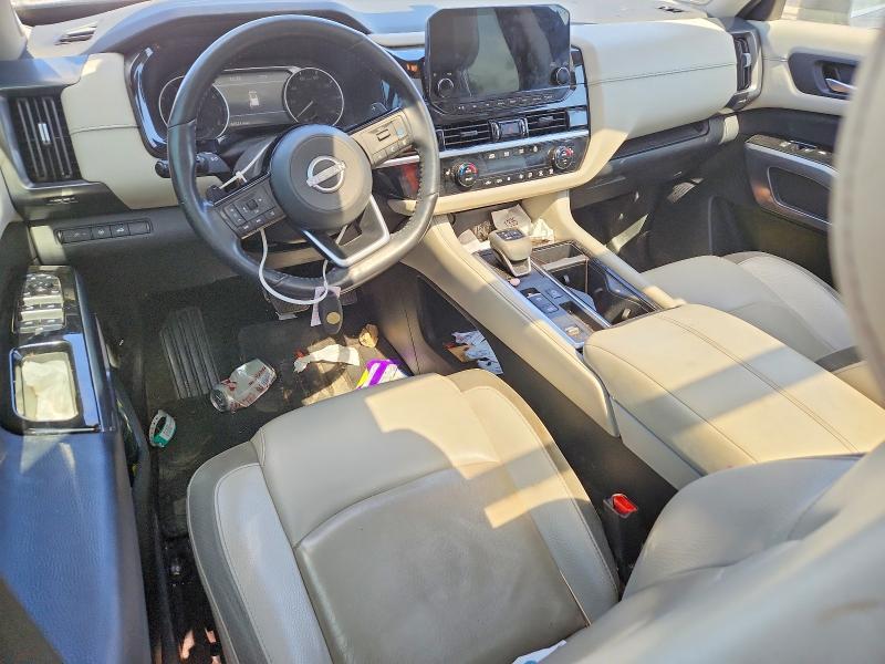 2022 Nissan Pathfinder sl