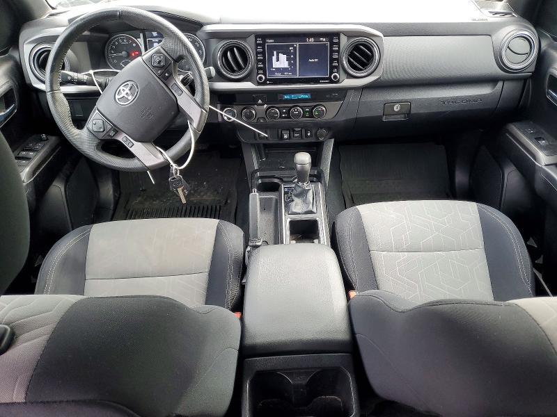 2022 Toyota Tacoma trd Off-road