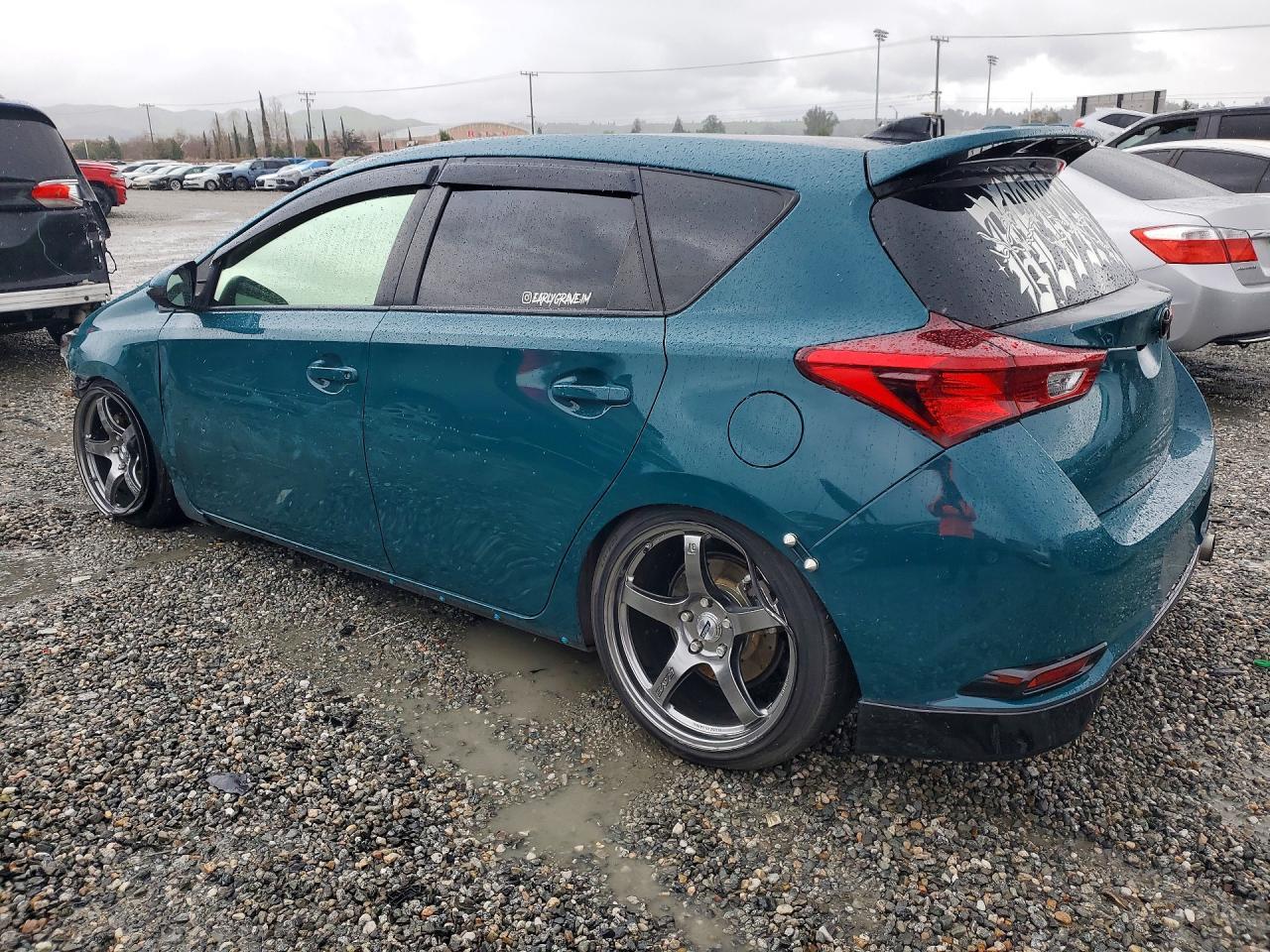 2017 Toyota Corolla im Base