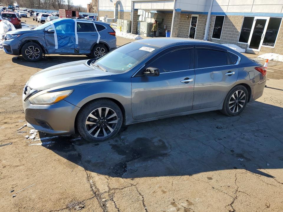 2018 Niss Altima 2.5