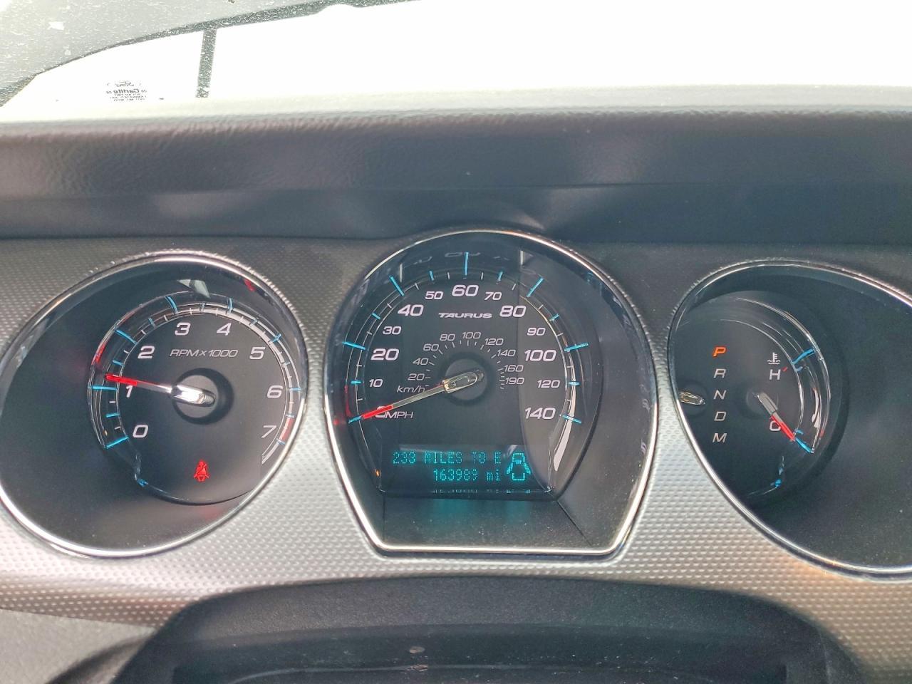 2011 Ford Taurus 4D