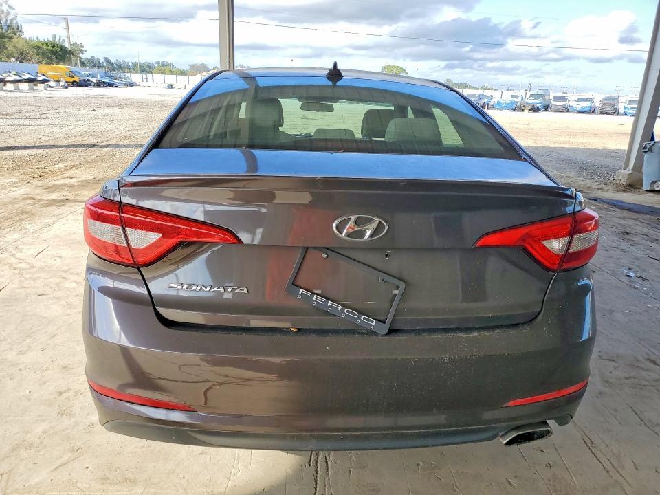 2015 Hyundai Sonata se