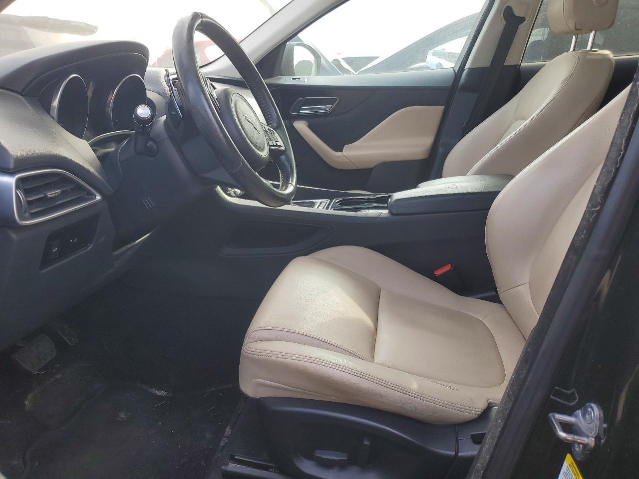 2017 Jaguar F-pace Premium