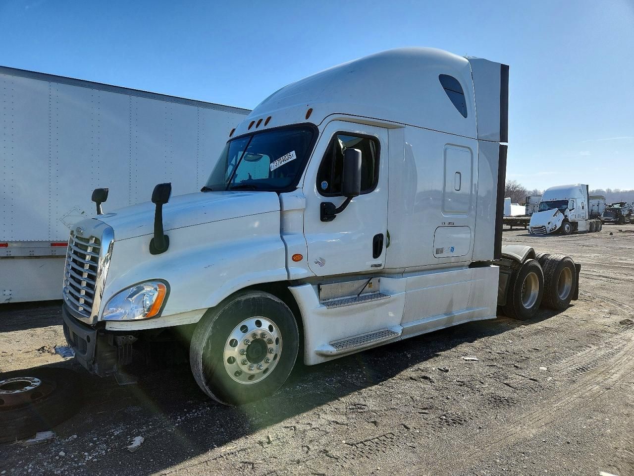 2016 Freightliner Cascadia 125 Semi Truck