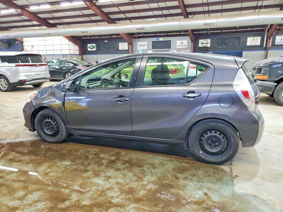 2014 Toyota Prius c