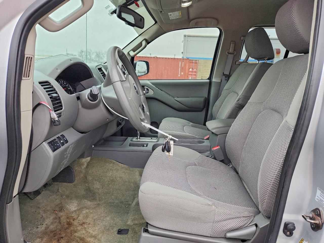 2013 Nissan Frontier S