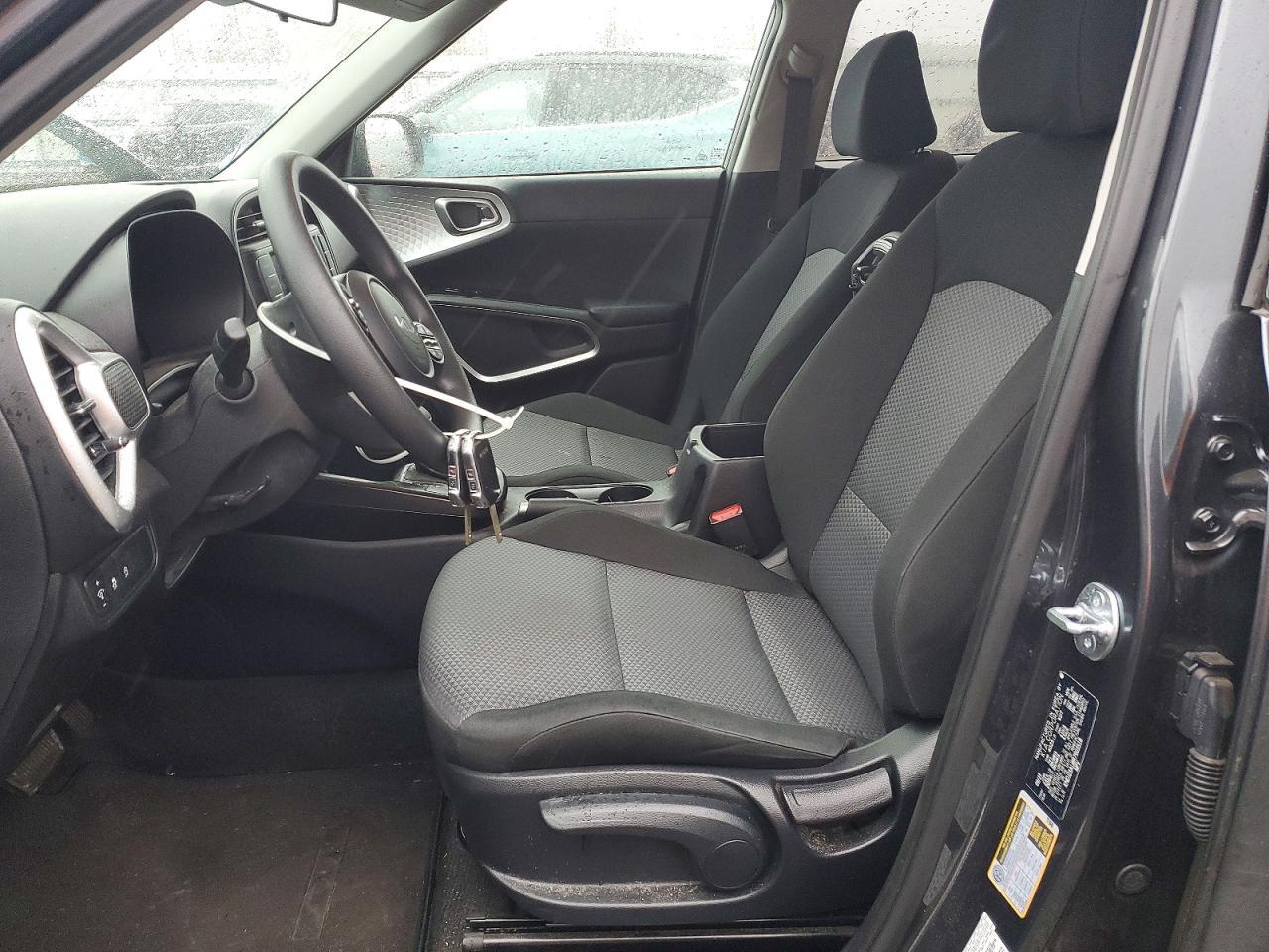 2024 KIA Soul lx
