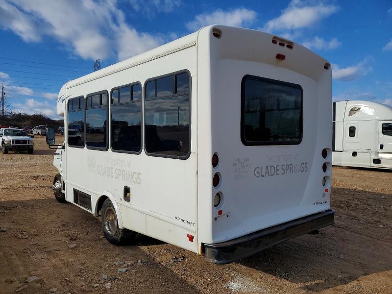 2015 Ford Econoline E350 Super Duty Cutaway Van