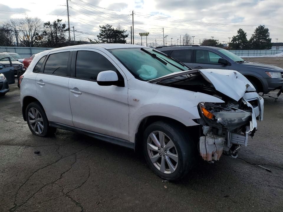 2014 Mitsubishi Outlander Sport es