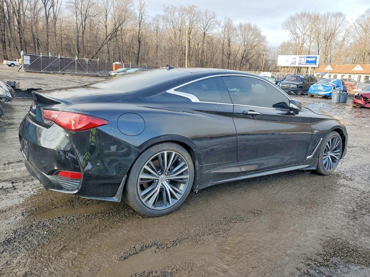 2017 Infiniti Q60 Premium